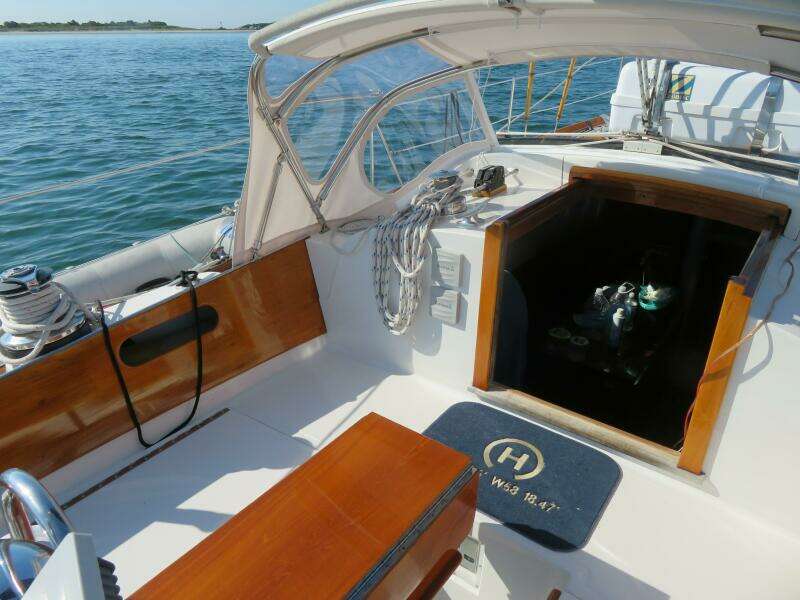 Secret Story 40ft Hinckley Yacht For Sale