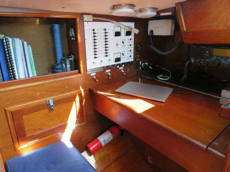 Secret Story 40ft Hinckley Yacht For Sale