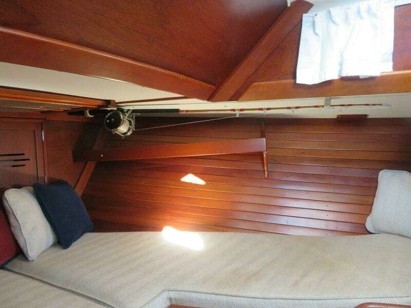 Secret Story 40ft Hinckley Yacht For Sale