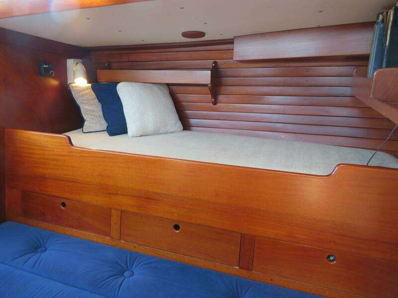Secret Story 40ft Hinckley Yacht For Sale