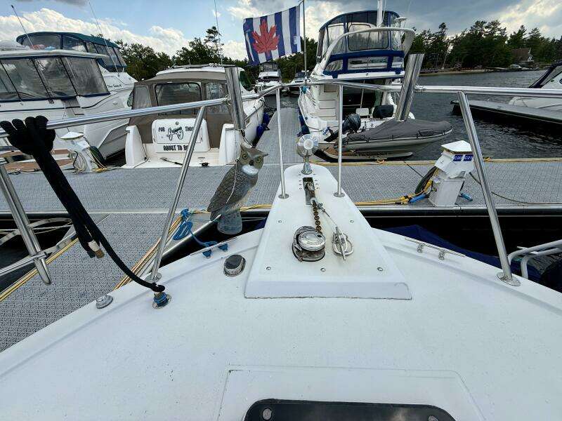 Wood Knot 38ft Chris Craft Yacht For Sale