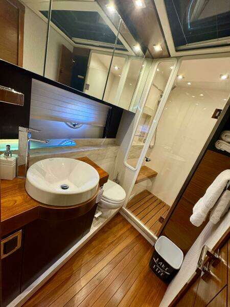 53ft Tiara Yachts Yacht For Sale