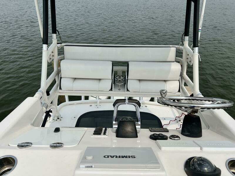 35ft Everglades Yacht For Sale