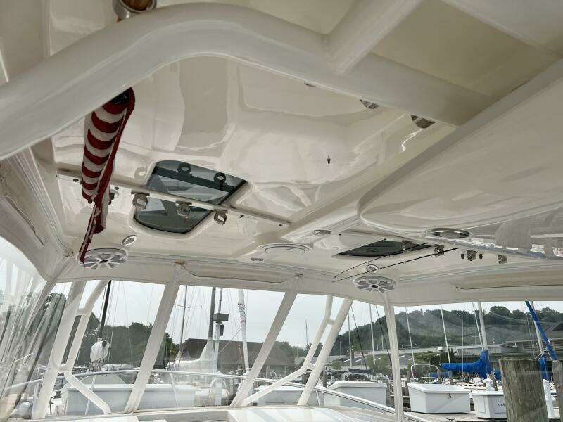 35ft Everglades Yacht For Sale