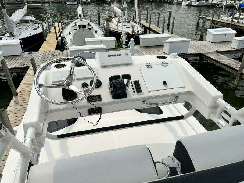 35ft Everglades Yacht For Sale