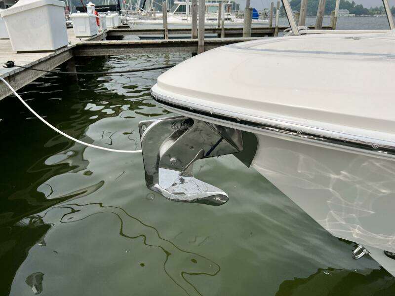35ft Everglades Yacht For Sale