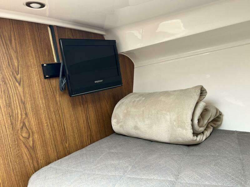 35ft Everglades Yacht For Sale