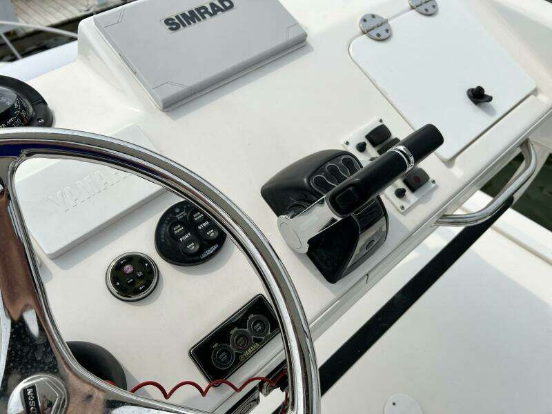 35ft Everglades Yacht For Sale