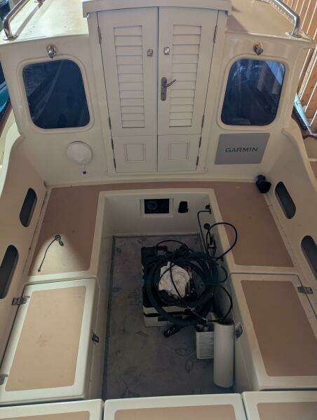 Black Magic 25ft Custom Craft Yacht For Sale