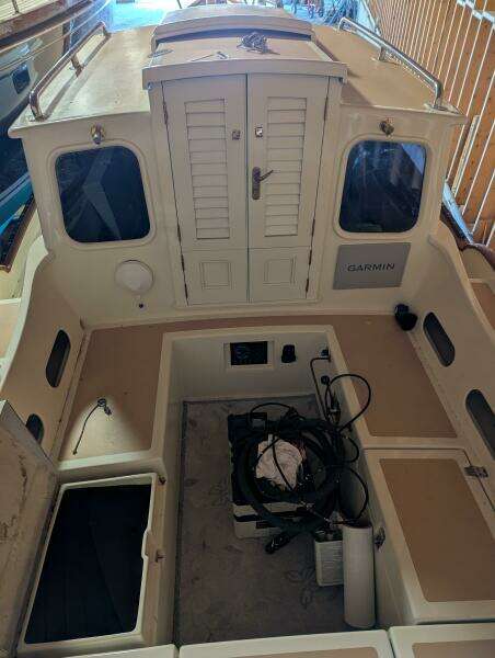 Black Magic 25ft Custom Craft Yacht For Sale
