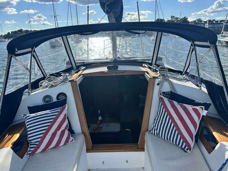Lazy Grace 30ft Catalina Yacht For Sale