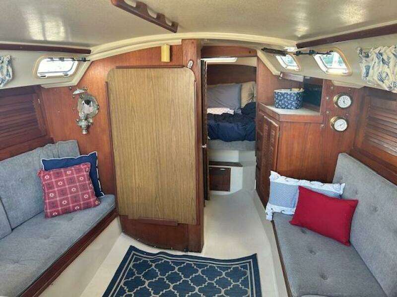 Lazy Grace 30ft Catalina Yacht For Sale