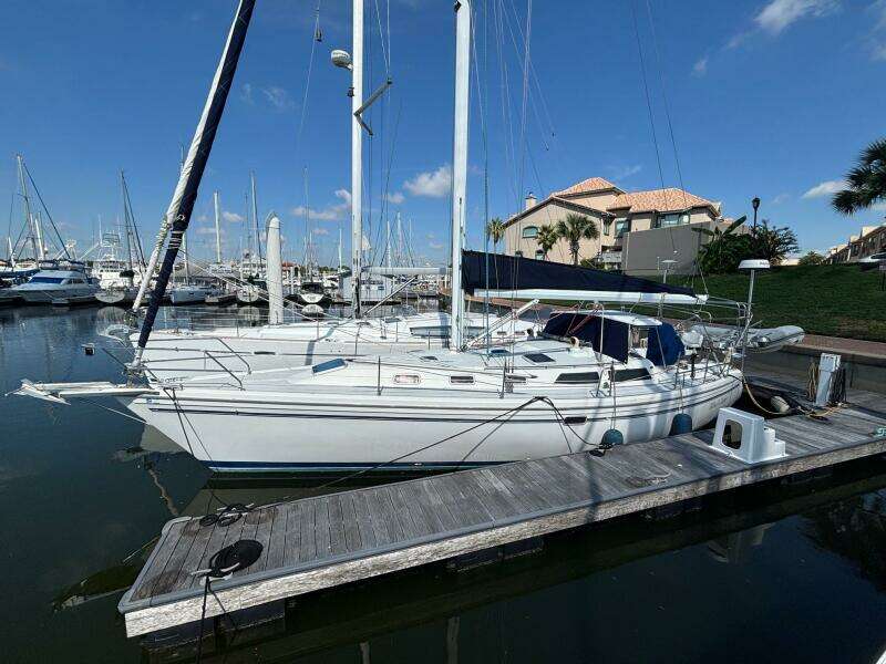 42ft Catalina Yacht For Sale