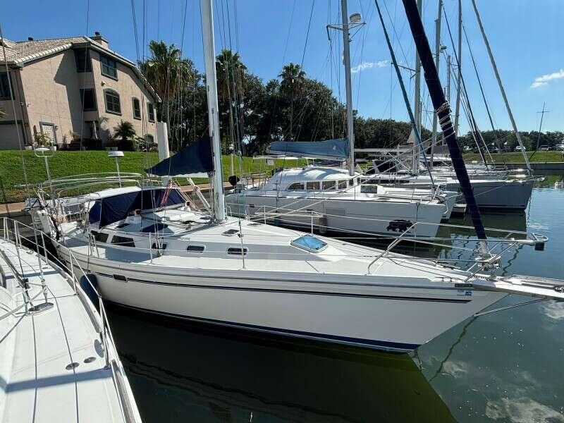 42ft Catalina Yacht For Sale