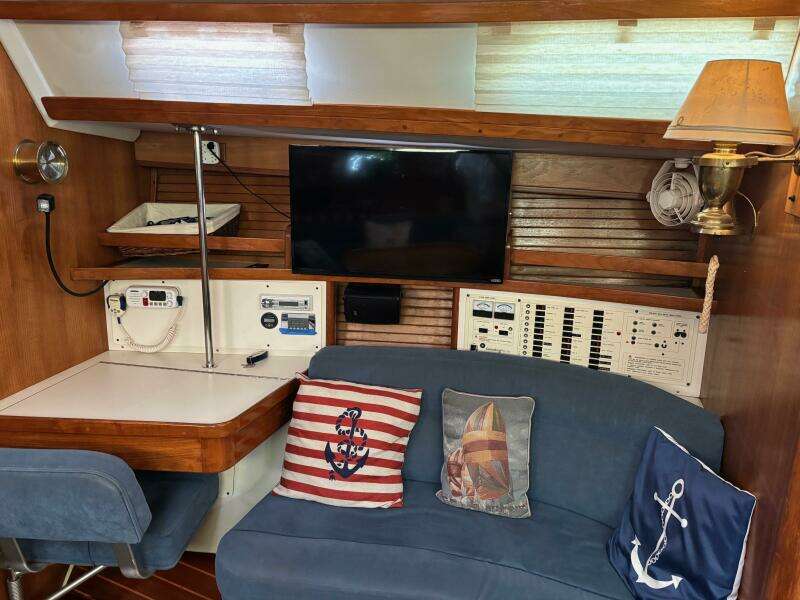 42ft Catalina Yacht For Sale