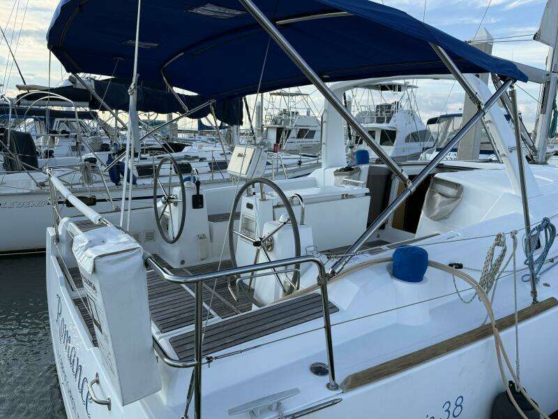 Romance 38ft Beneteau Yacht For Sale
