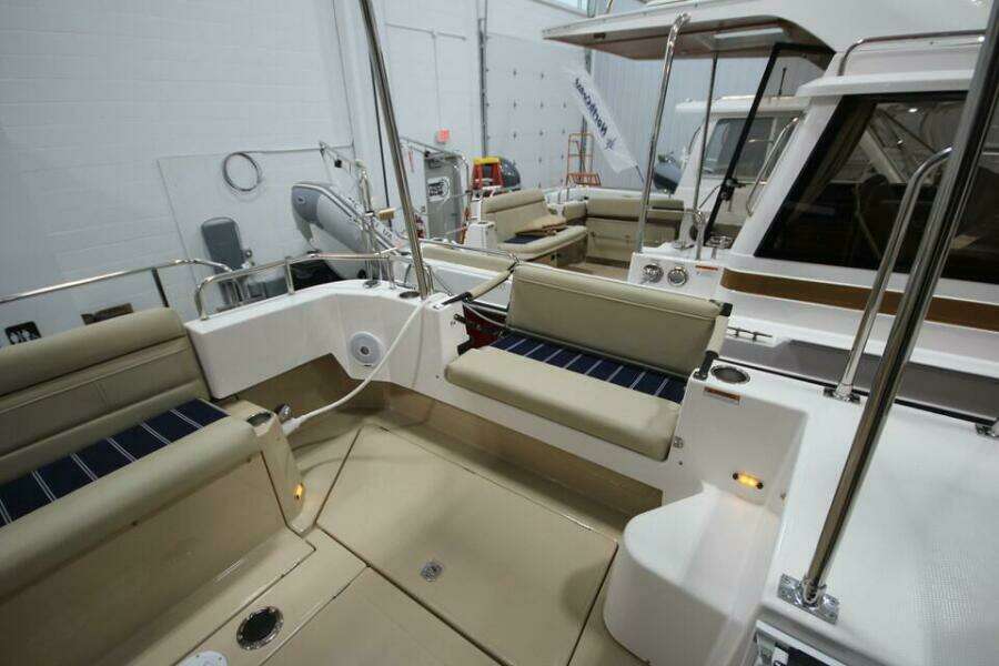 Summer Special Pricing 31ft Ranger Tugs Yacht For Sale