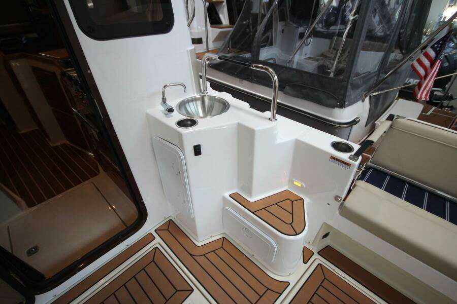 Summer Special Pricing 31ft Ranger Tugs Yacht For Sale