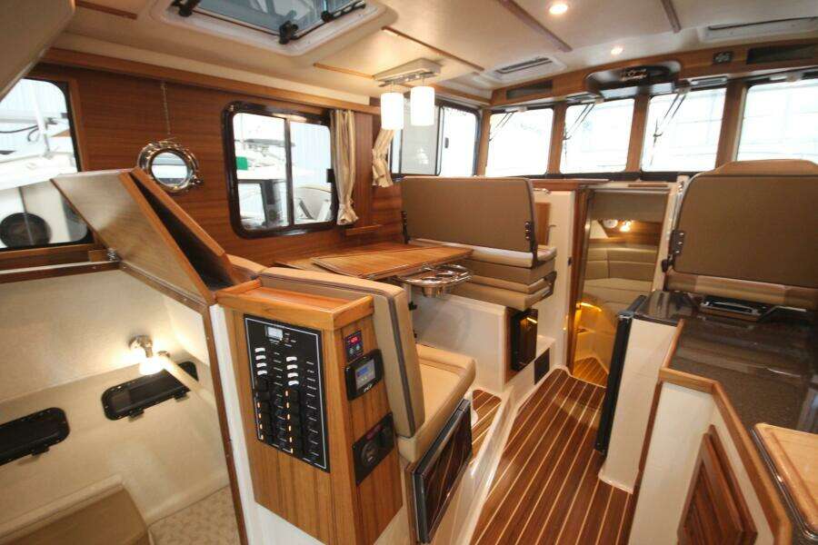 Summer Special Pricing 31ft Ranger Tugs Yacht For Sale