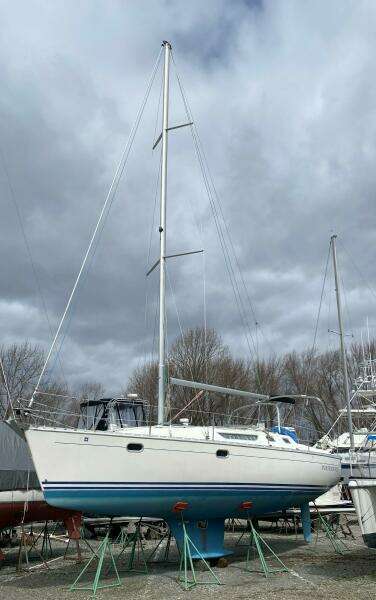 Independence 36ft Jeanneau Yacht For Sale Independence 36ft Jeanneau Yacht For Sale