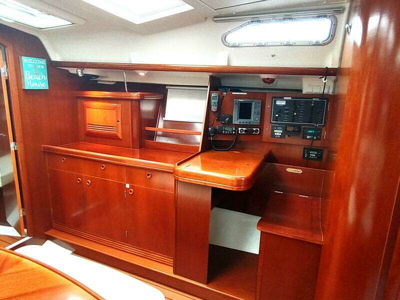 RAREBIRD 39ft Beneteau Yacht For Sale