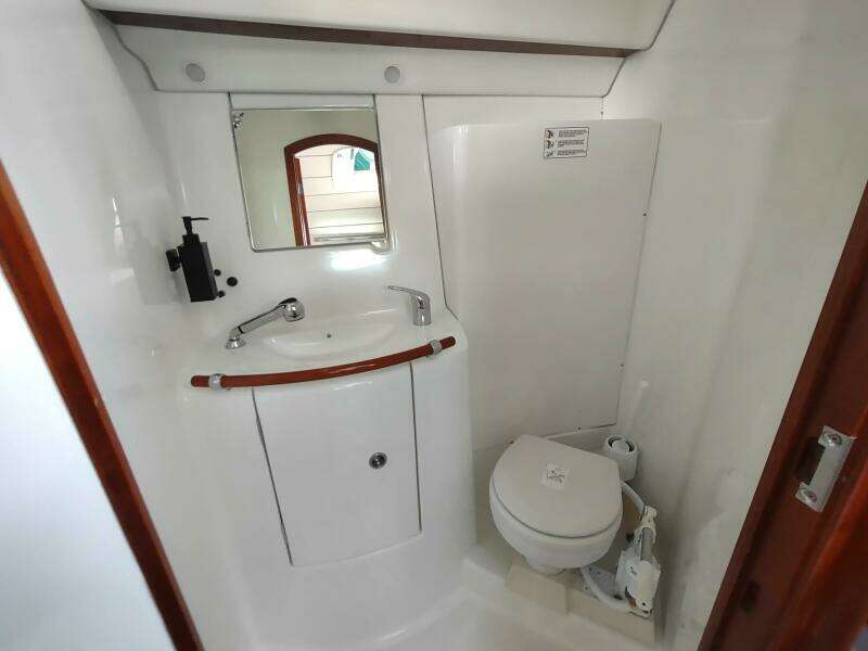 RAREBIRD 39ft Beneteau Yacht For Sale