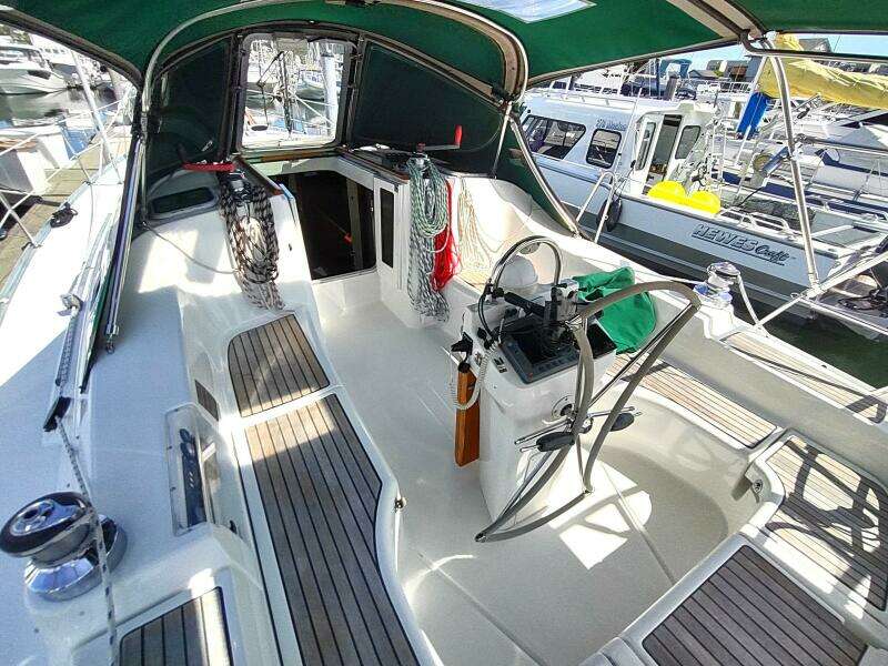 RAREBIRD 39ft Beneteau Yacht For Sale