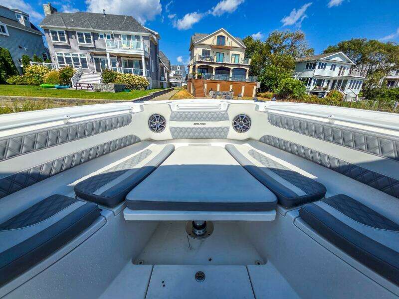 32ft Sea Pro Yacht For Sale