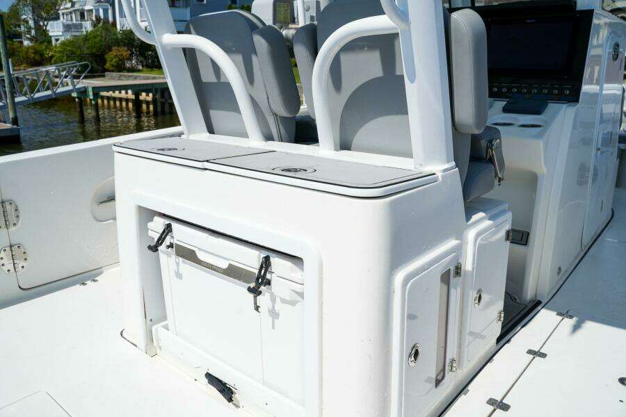 32ft Sea Pro Yacht For Sale