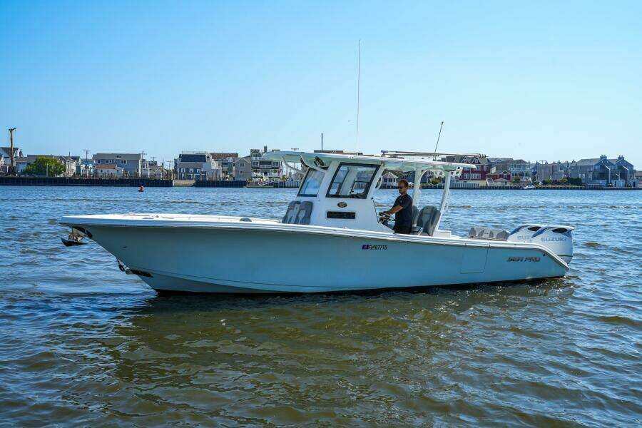 32ft Sea Pro Yacht For Sale