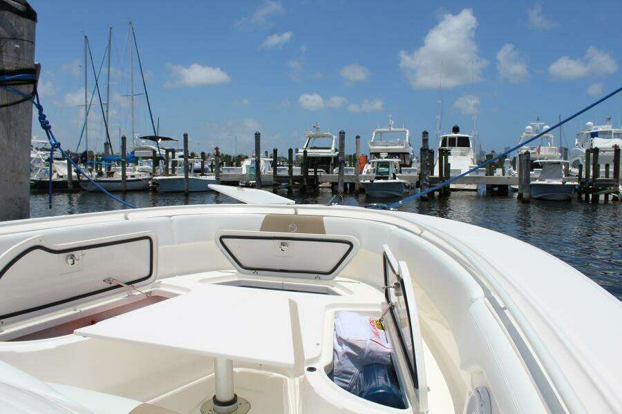 37ft Edgewater Yacht For Sale