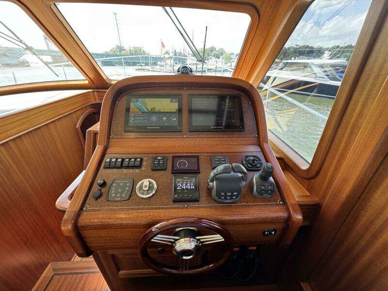 50ft Vicem Yacht For Sale