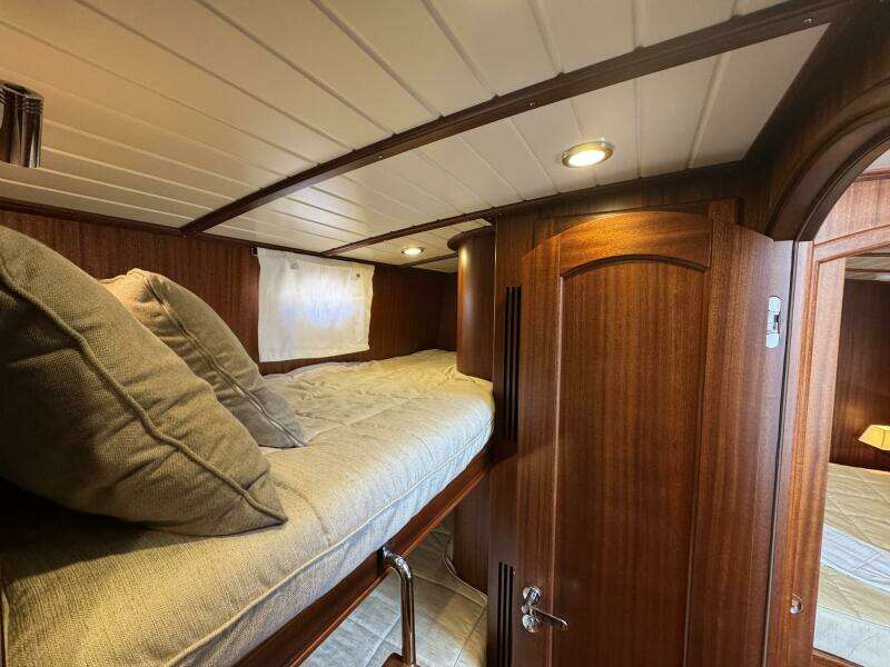 50ft Vicem Yacht For Sale