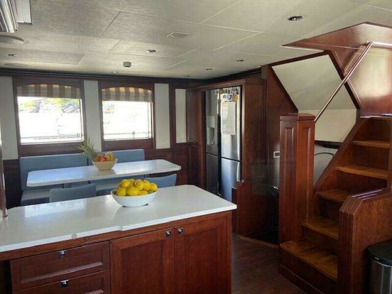 SAMSARA 100ft Custom Yacht For Sale
