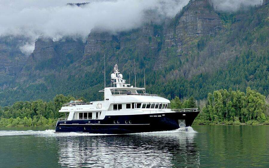 SAMSARA 100ft Custom Yacht For Sale