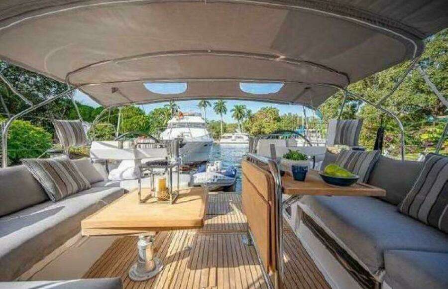 Icon 55ft Beneteau Yacht For Sale