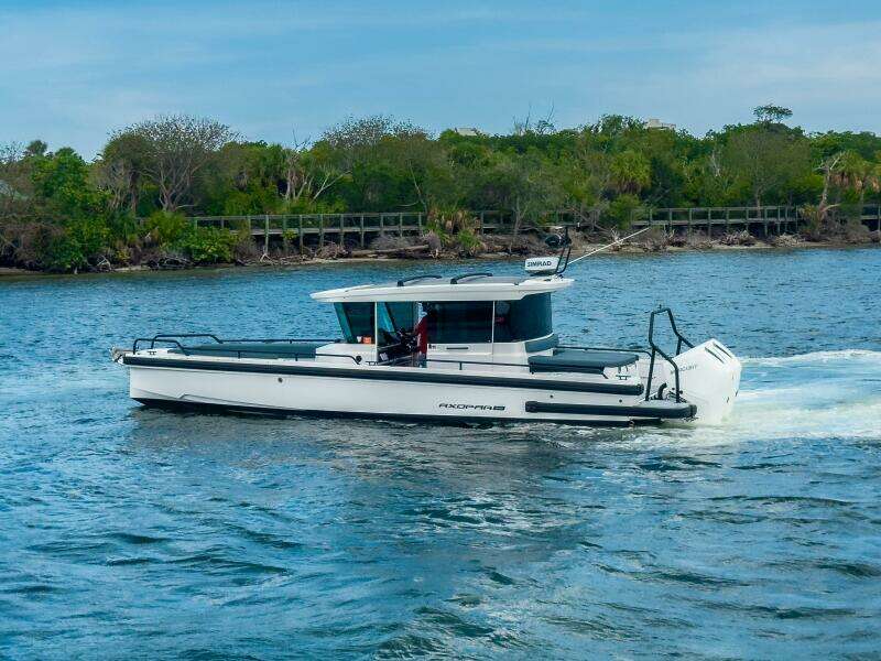 28ft Axopar Yacht For Sale