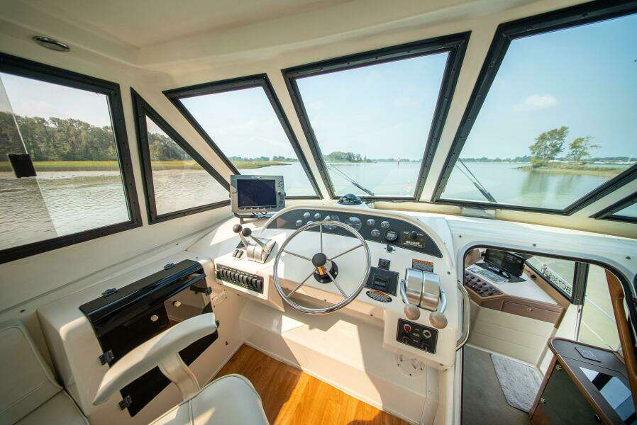 Apa Lagi 47ft Bayliner Yacht For Sale