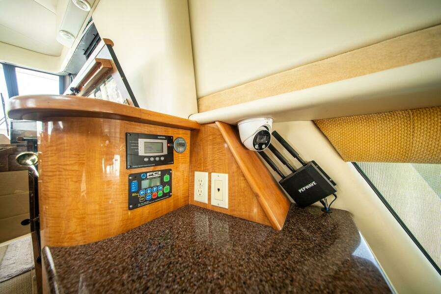 Apa Lagi 47ft Bayliner Yacht For Sale
