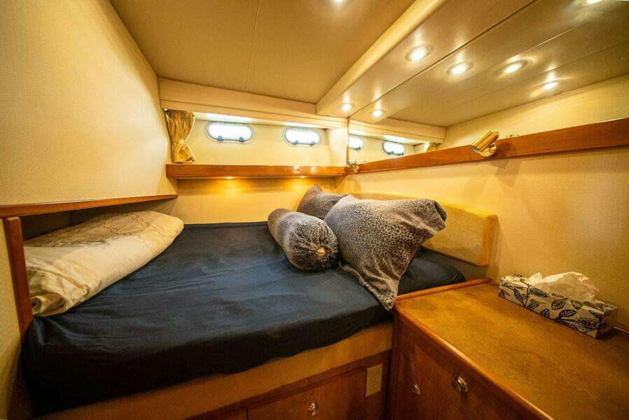 Apa Lagi 47ft Bayliner Yacht For Sale
