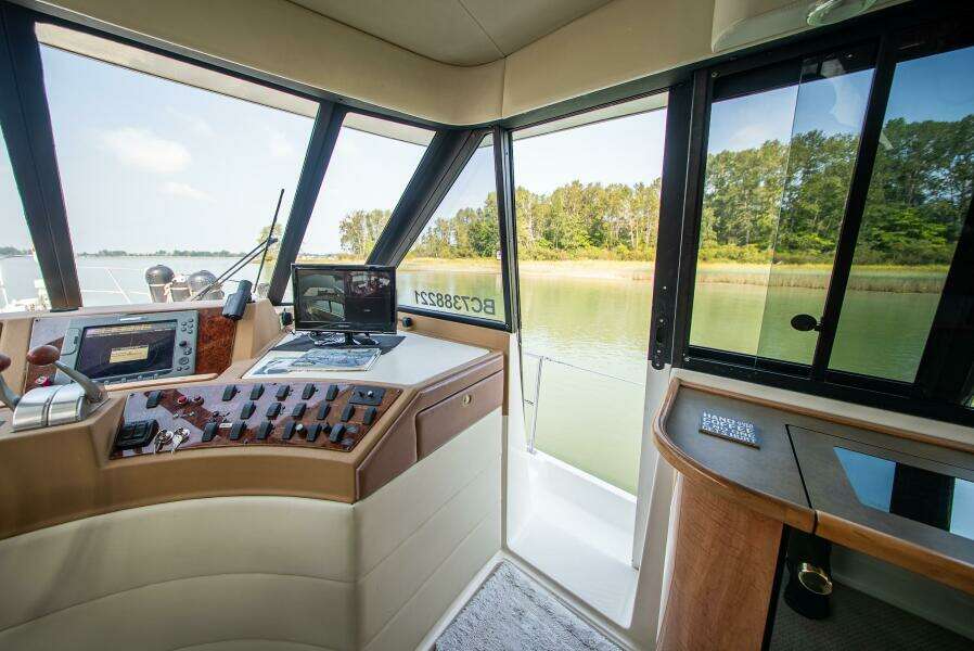 Apa Lagi 47ft Bayliner Yacht For Sale