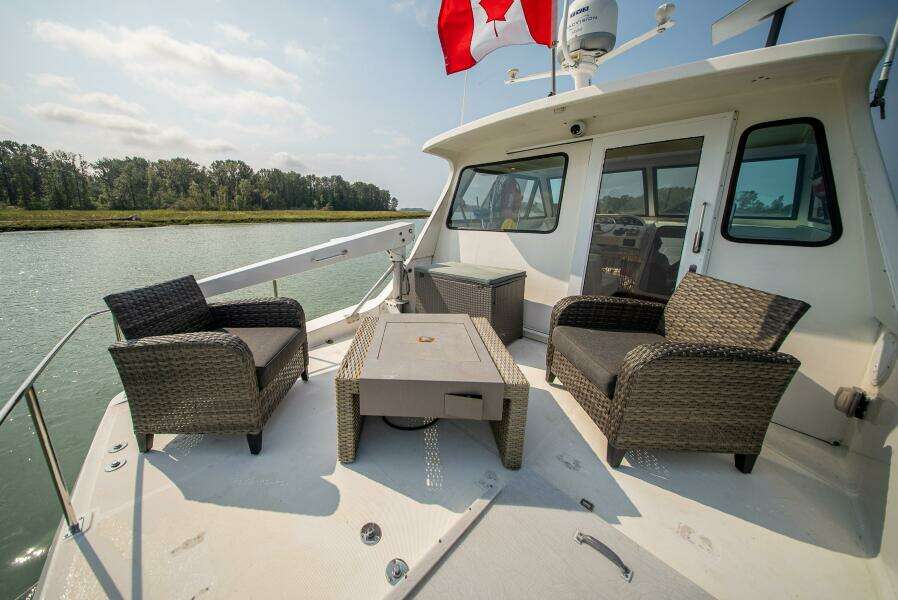 Apa Lagi 47ft Bayliner Yacht For Sale