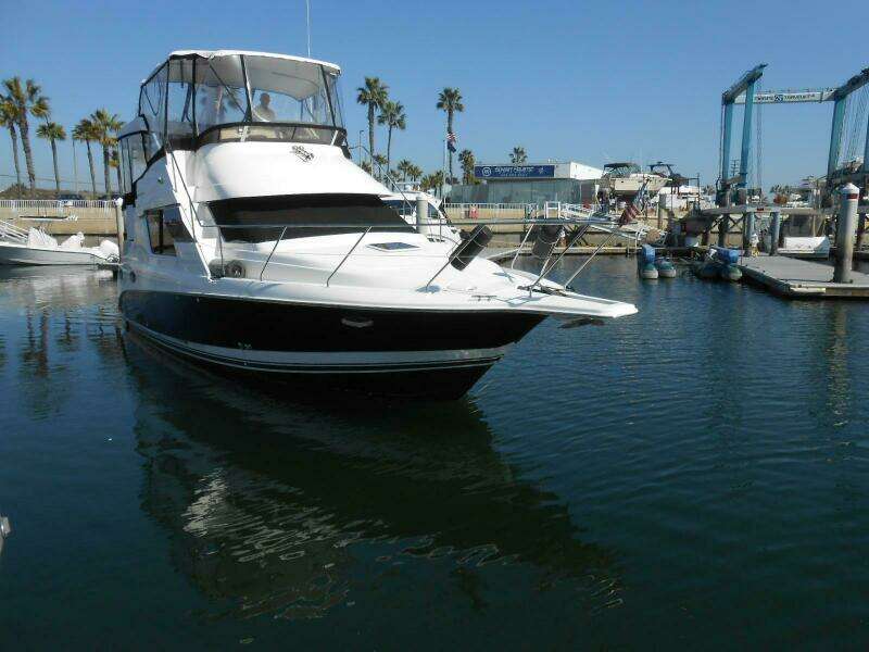 38ft Silverton Yacht For Sale