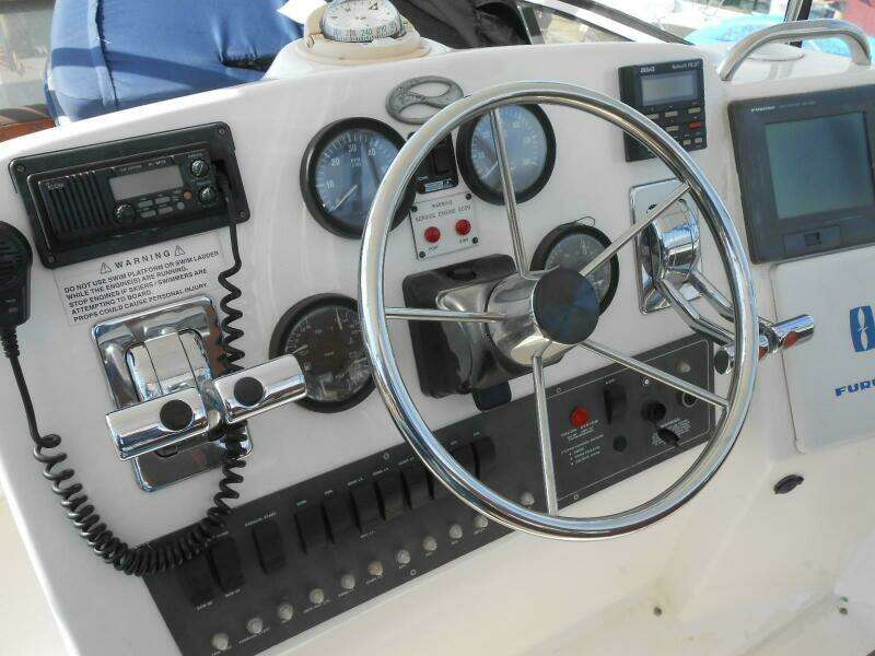 38ft Silverton Yacht For Sale