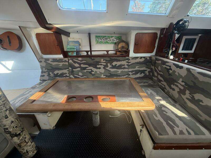 Glouton 40ft Meta Yacht For Sale