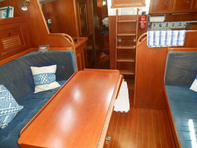 Dutchess 41ft Contest Yacht For Sale Dutchess 41ft Contest Yacht For Sale