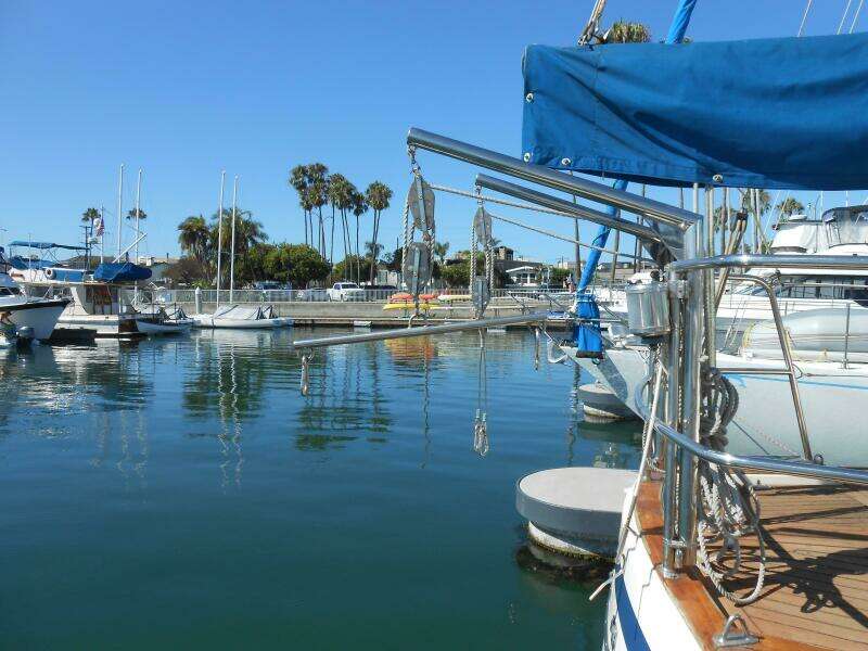 Dutchess 41ft Contest Yacht For Sale Dutchess 41ft Contest Yacht For Sale