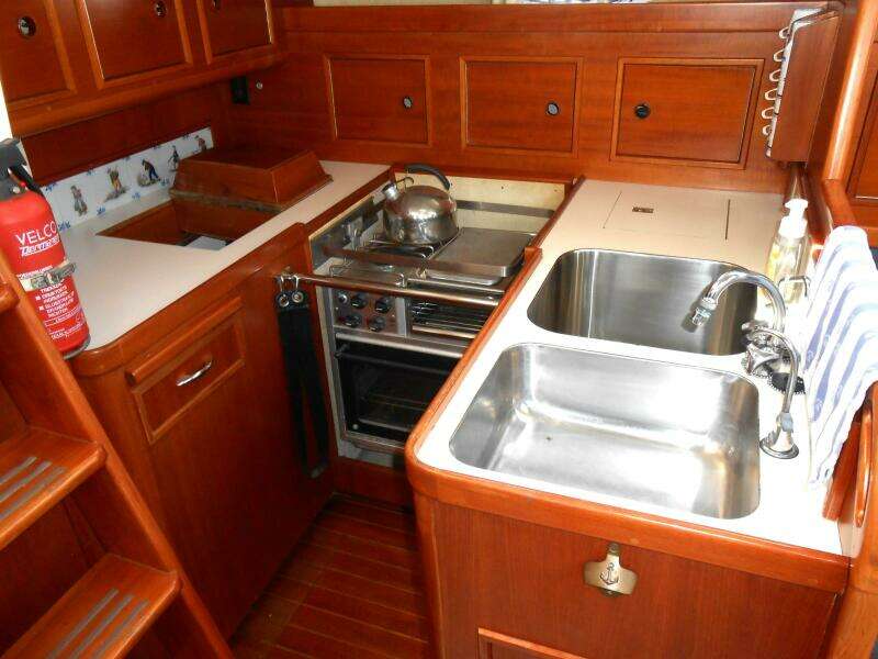 Dutchess 41ft Contest Yacht For Sale Dutchess 41ft Contest Yacht For Sale