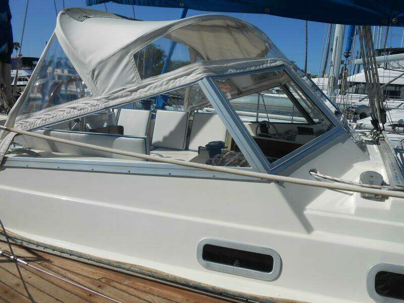 Dutchess 41ft Contest Yacht For Sale Dutchess 41ft Contest Yacht For Sale