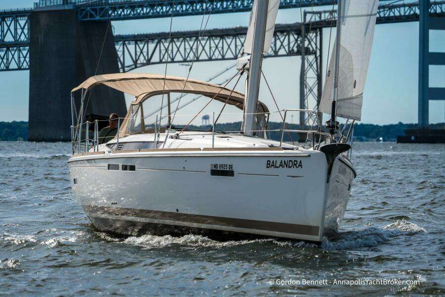 Balandra 43ft Jeanneau Yacht For Sale